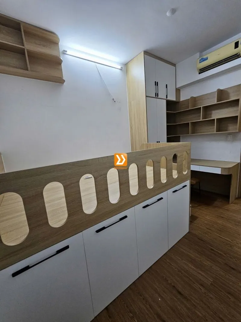 Phòng ngủ cho bé với hệ giường tủ bàn kết hợp nhà chị Sâm - Ảnh 7