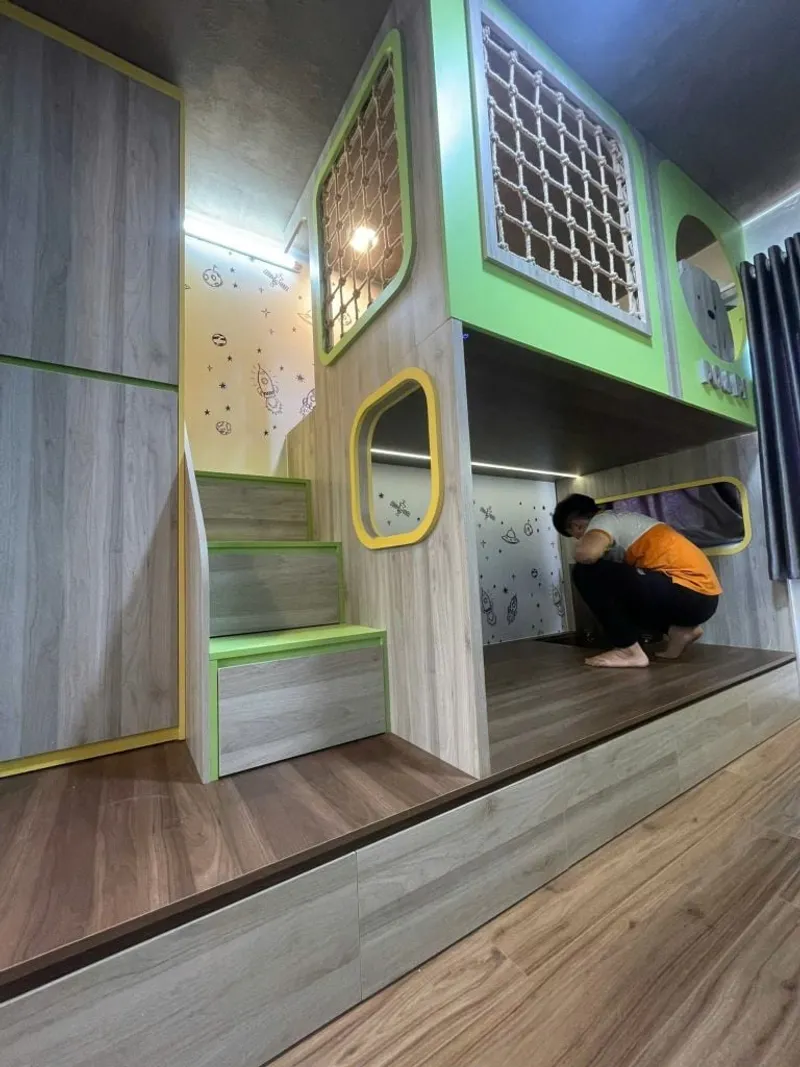 Phòng ngủ giường tầng cho 2 bé trai nhà chị Perong Trang - Ảnh 14