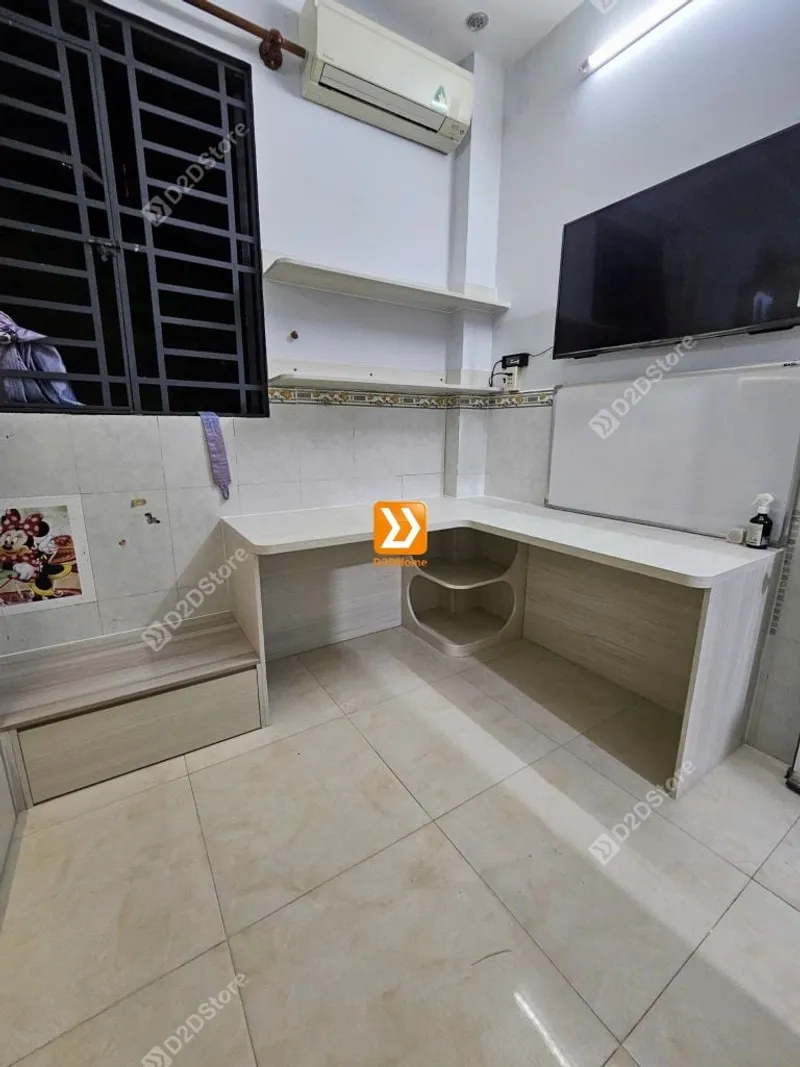 Phòng ngủ giường tầng cho bố mẹ và 1 bé trai 1 bé gái nhà chị Sammy Hua - Ảnh 10