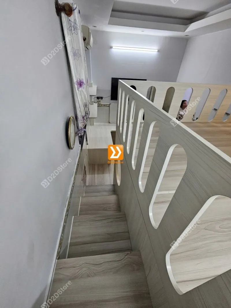 Phòng ngủ giường tầng cho bố mẹ và 1 bé trai 1 bé gái nhà chị Sammy Hua - Ảnh 12