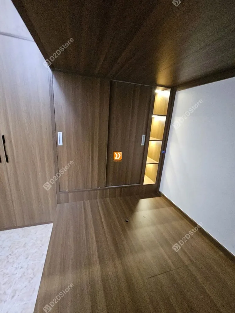 Phòng ngủ giường tầng cho bố mẹ và 1 bé trai nhà anh Nguyễn Nam - Ảnh 8