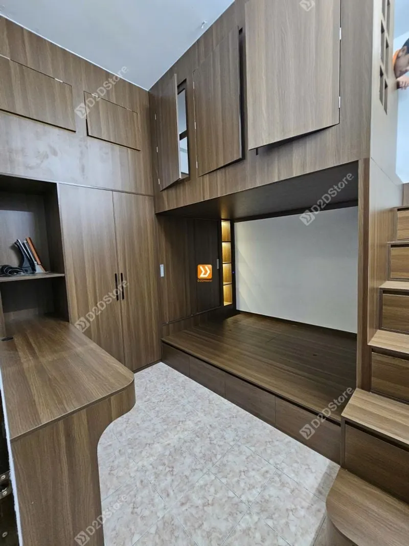 Phòng ngủ giường tầng cho bố mẹ và 1 bé trai nhà anh Nguyễn Nam - Ảnh 10