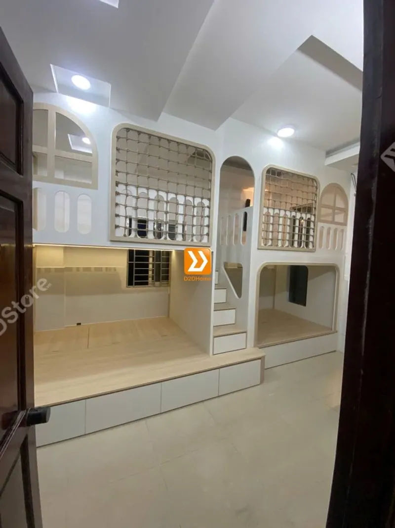 Phòng ngủ giường tầng cho bố mẹ và 3 bé nhà anh Nhữ Huy - Ảnh 9
